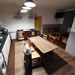 Hostel NIEDZWIADEK